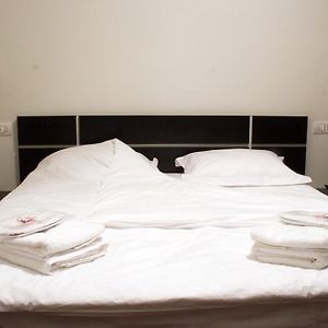 Zimmer mit Queensize-Bett